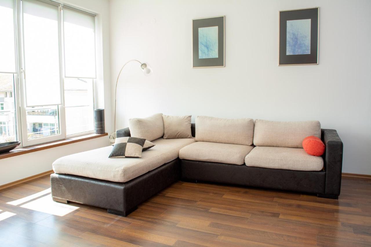 Central Apartment Mountain View Karlovo Exterior photo